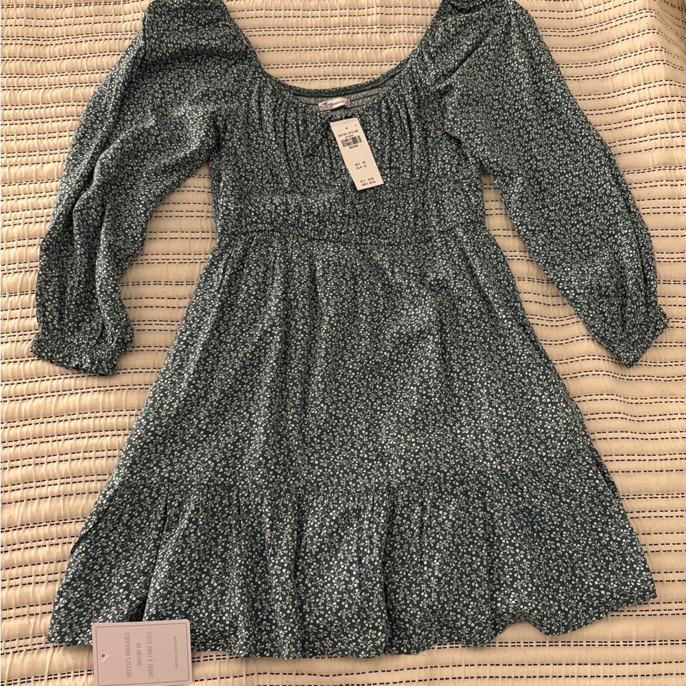 Hollister Green Floral Long Sleeve Dress